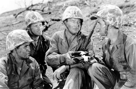 The Sands of Iwo Jima! A Poignant Tale of Camaraderie and Sacrifice in World War II's Fiercest Battle